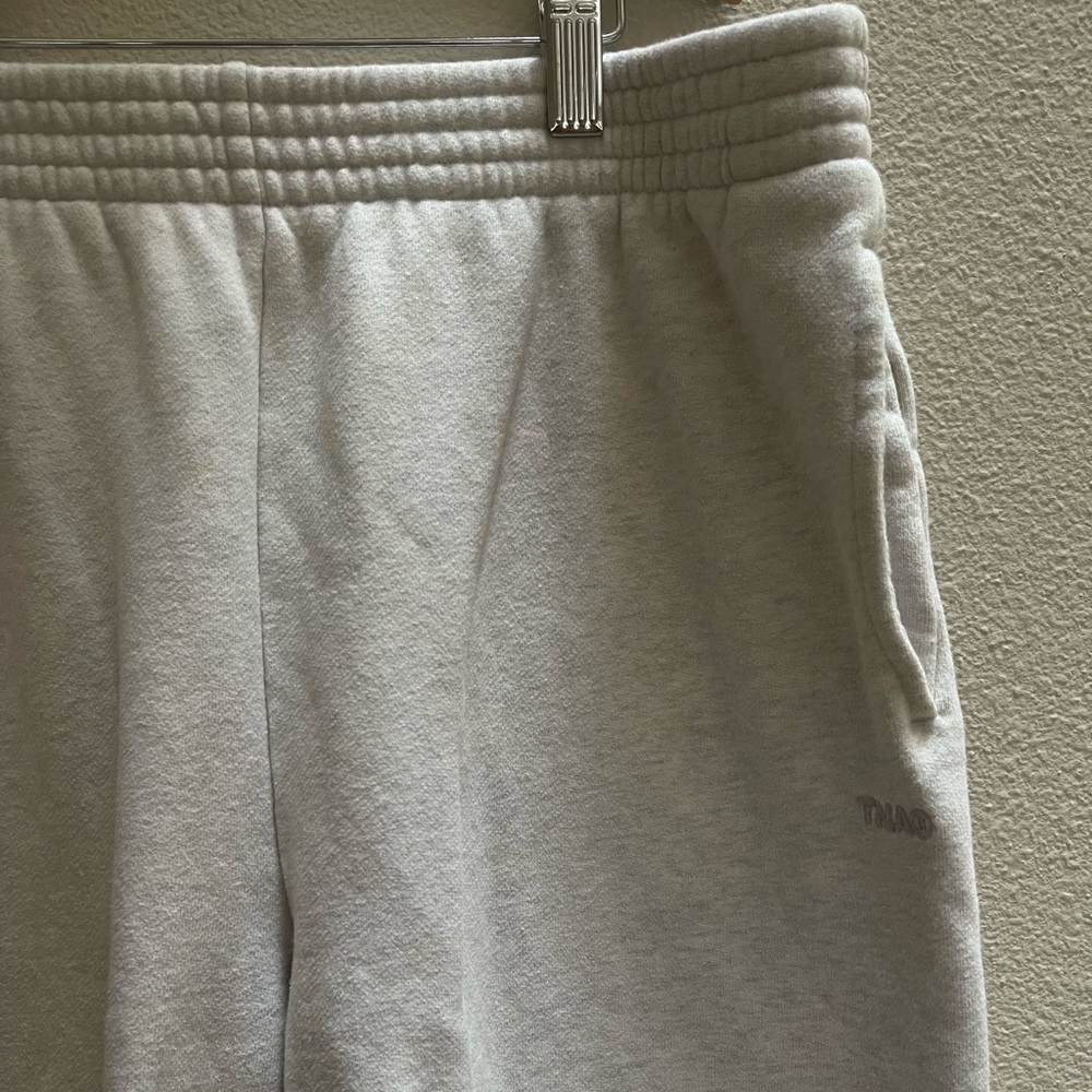 Aritzia TNA Sweatfleece Cozy Fleece Perfect Fit Sweatpants